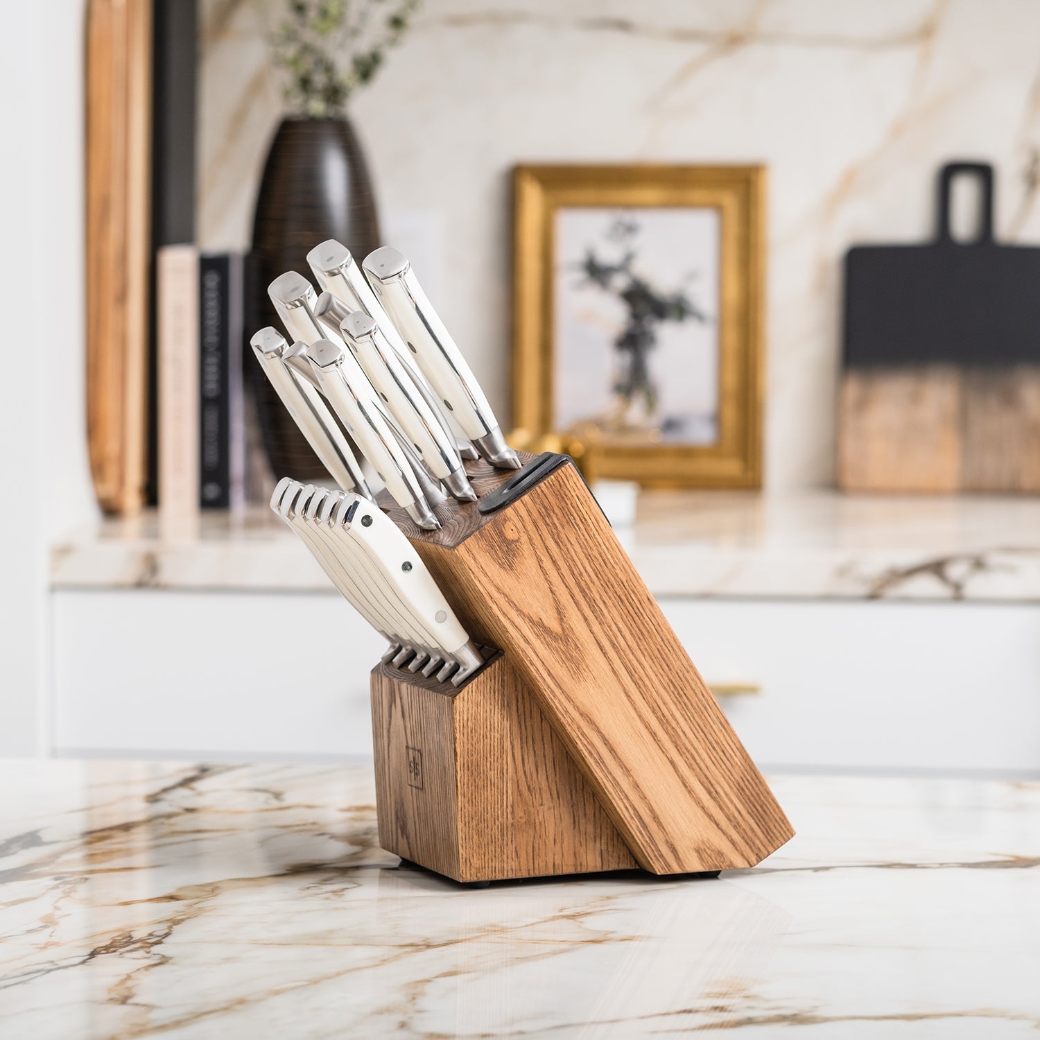 White and Silver Knife Set with Self-Sharpening Block - Styled Settings
