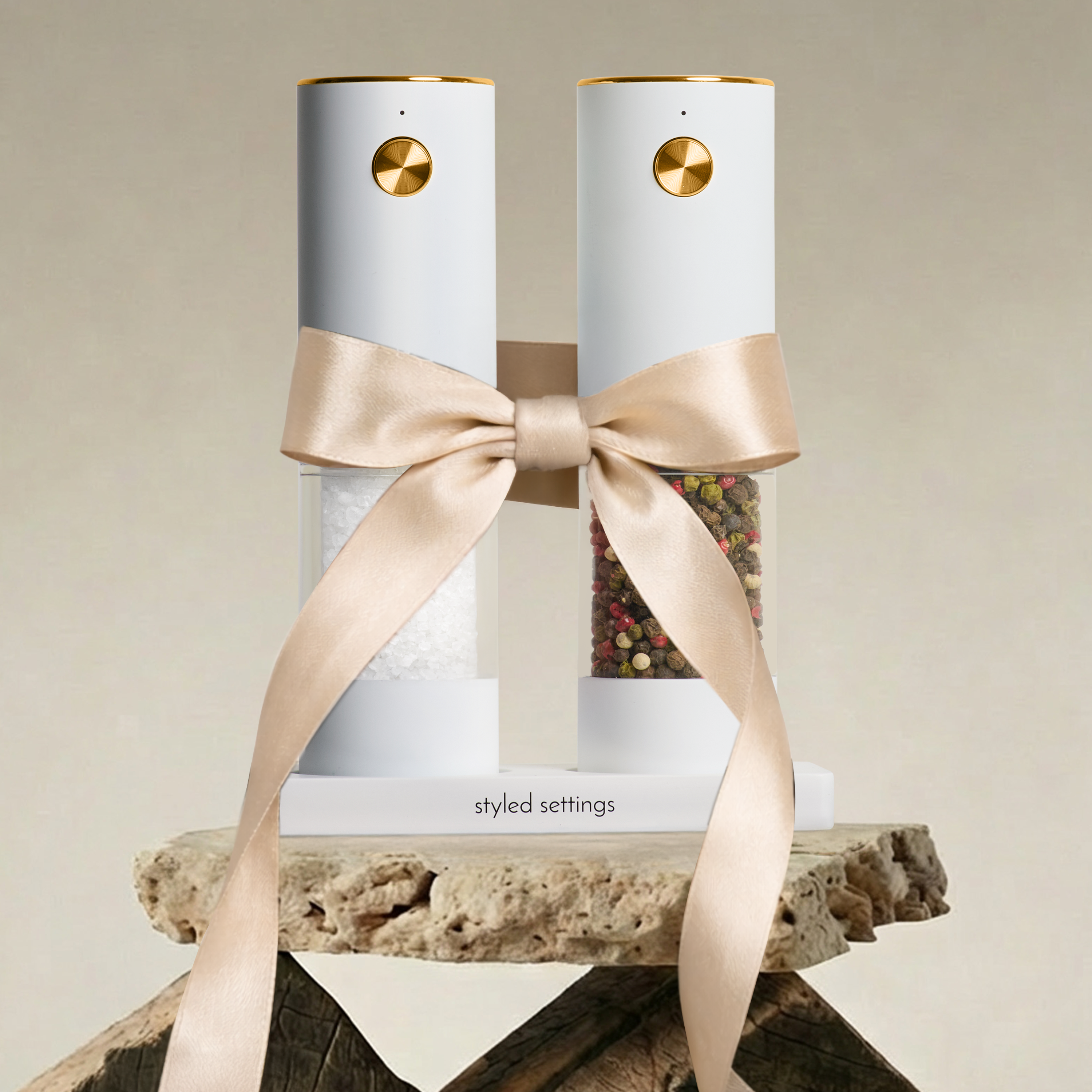 Rechargeable Electric Salt and Pepper Grinder Set – White Stainless Steel, USB-C, Adjustable Coarseness, LED Light