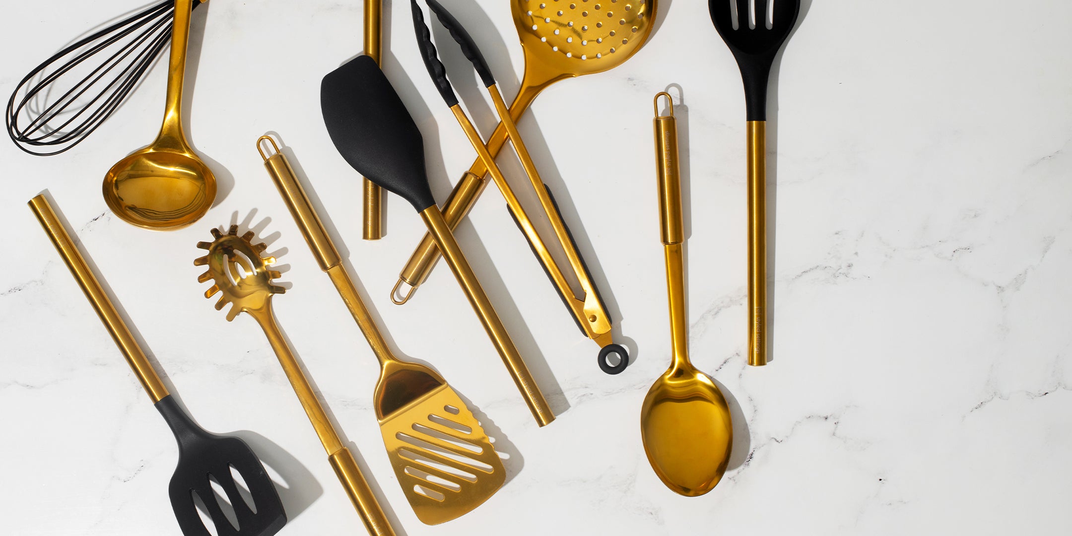 Styled Settings Gold and Black Stainless Steel Magnetic Measuring Spoons  Set 